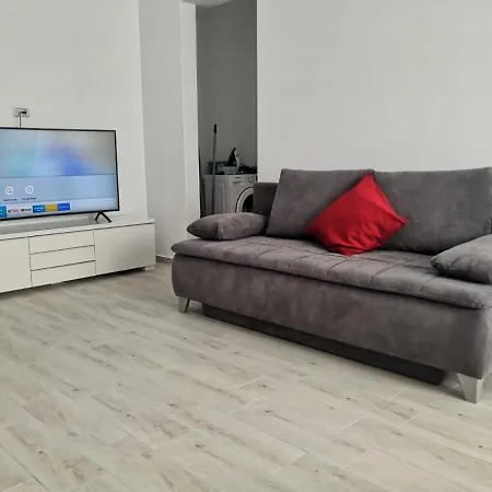 Frontal Beach Mamaia Nord Apartament