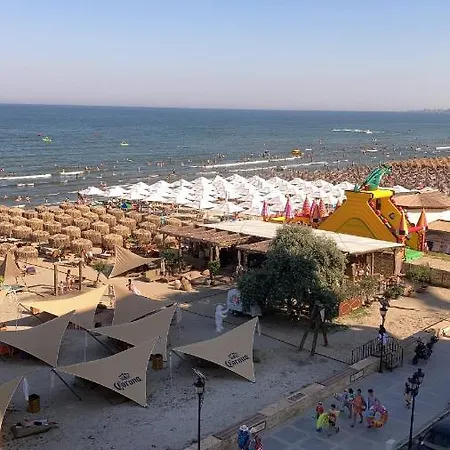 Frontal Beach Mamaia Nord * Năvodari